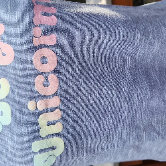 Graphic tee - Picture 3 of 6